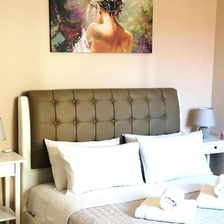 Odyseia Apts Ιi At The Center Of The City & Old Town Chania  Bagian luar foto