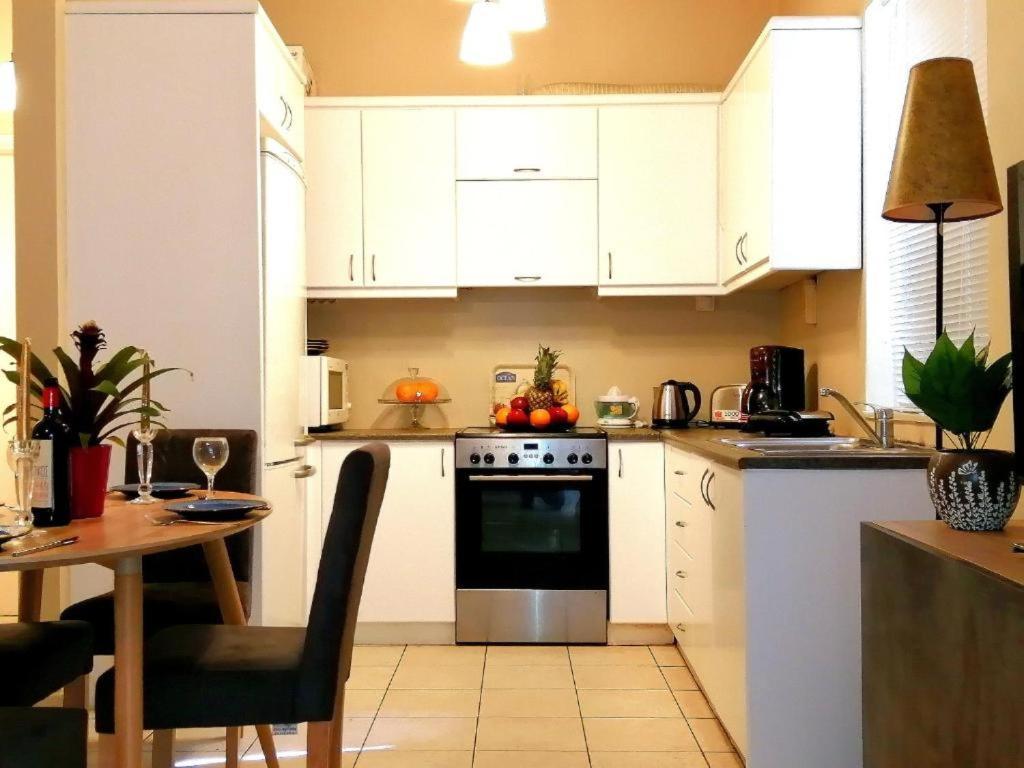Odyseia Apts Ιi At The Center Of The City & Old Town Chania  Bagian luar foto
